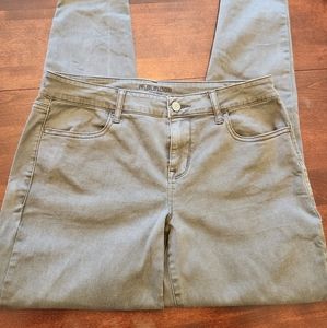 Maurice Mid-rise Size Large